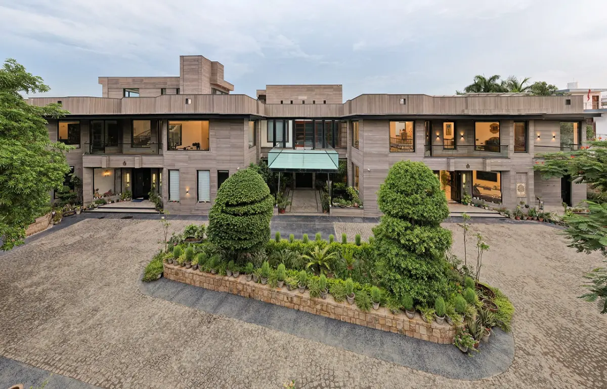 Twin Harmony: Ar. Purnima Sharma’s Courtyard House in Agra Designed for a Multi-Generational Family
