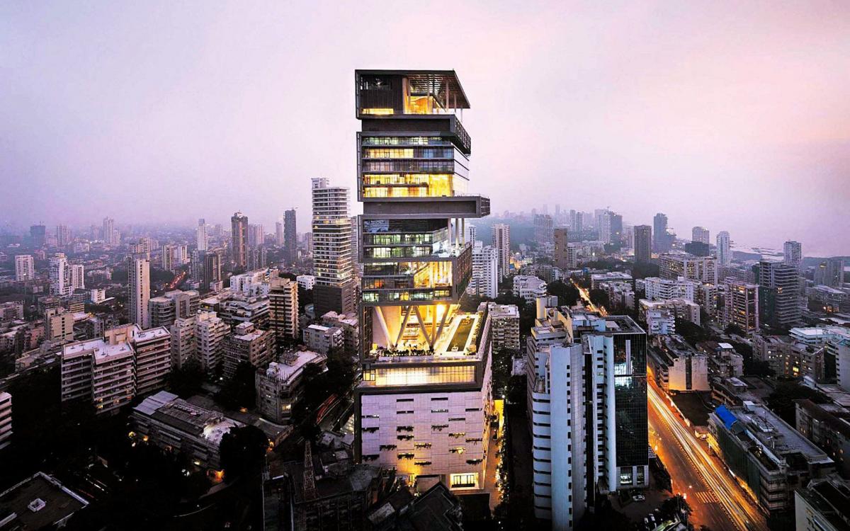 Mukesh Ambani’s Antilia in Mumbai Matchless in Numerous Manners