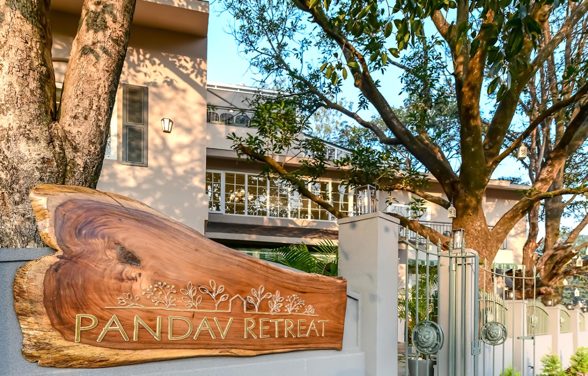 Hotel Pandav Retreat: Where Nature and Architecture Meet!
