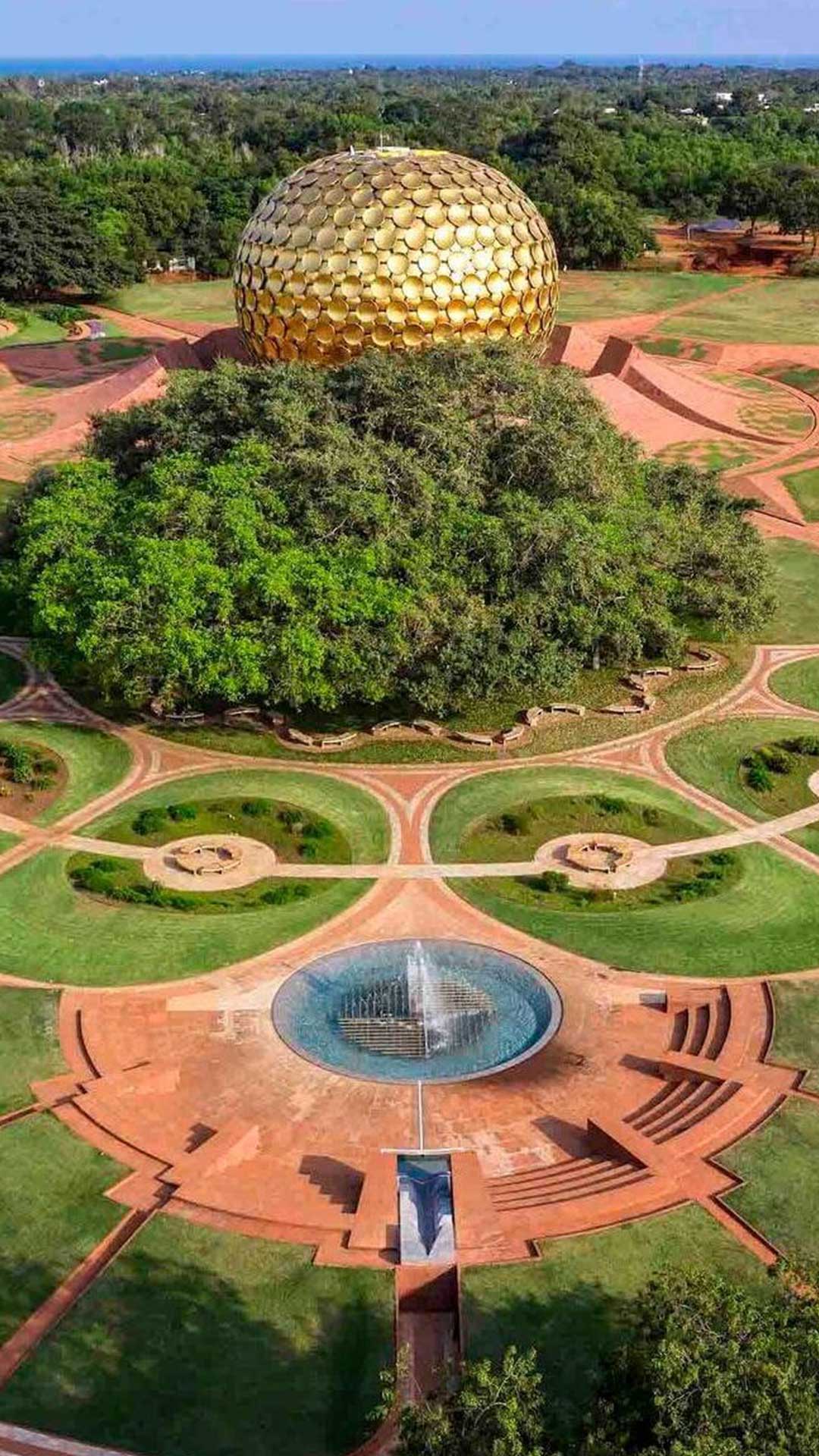 Matrimandir, Auroville